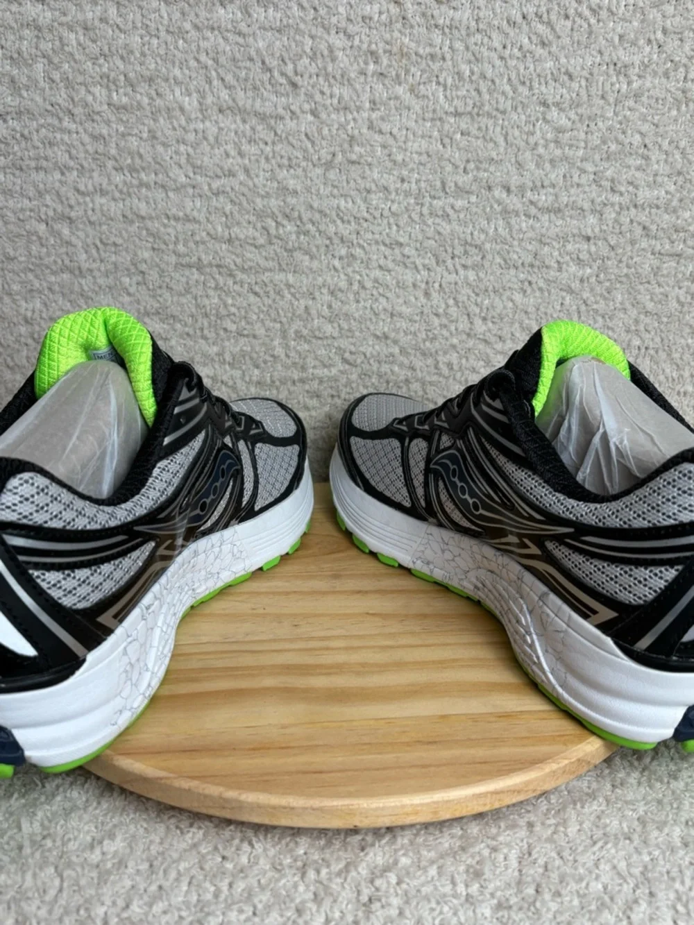 Saucony shoes mens